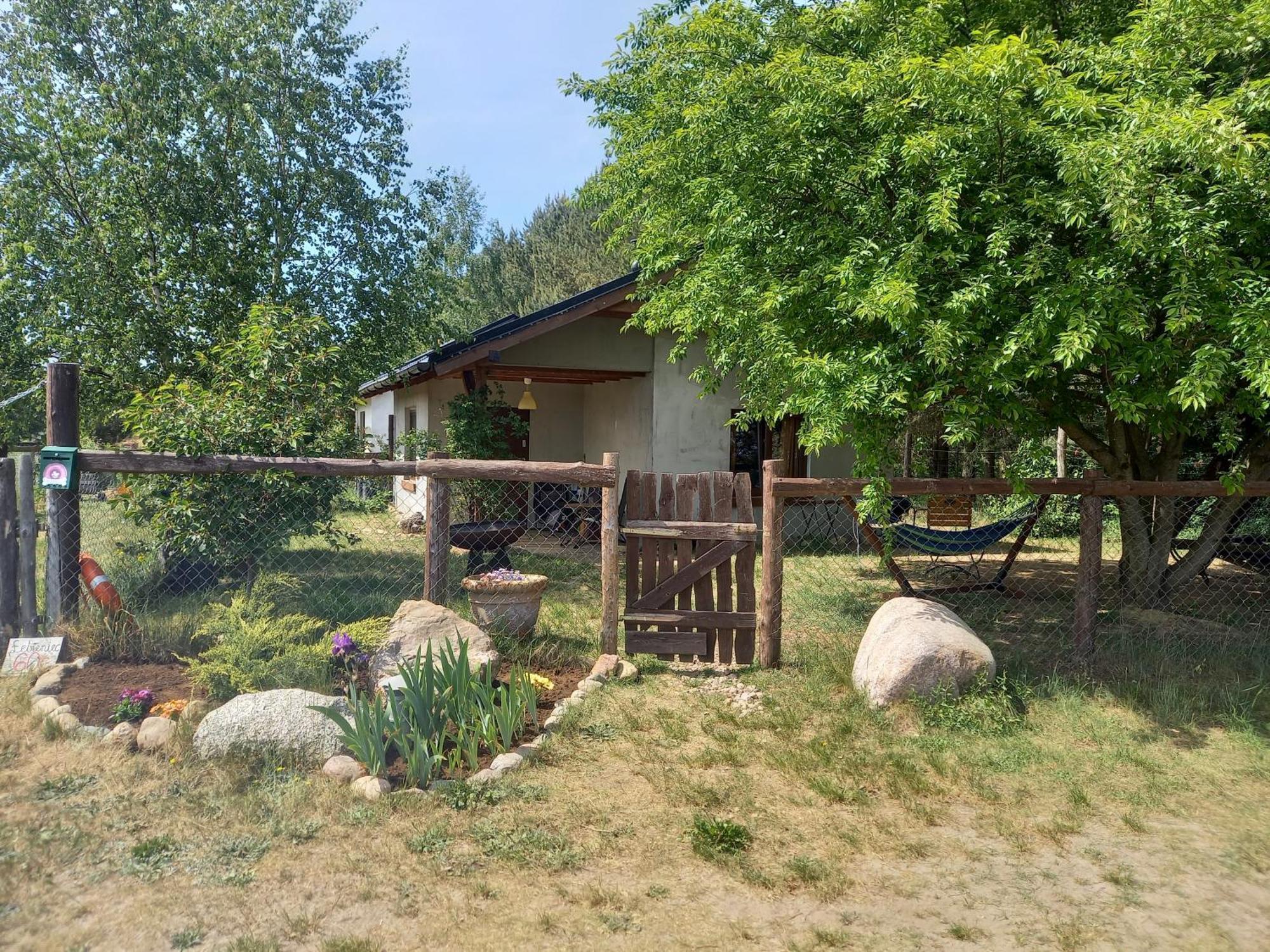Chatki U Patki Lebieniec Exterior photo